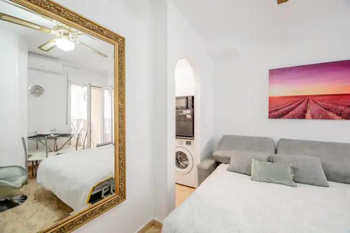 Apartamento Inteiro Acolhedor Perto Da Praia Τορεβιέχα Εξωτερικό φωτογραφία